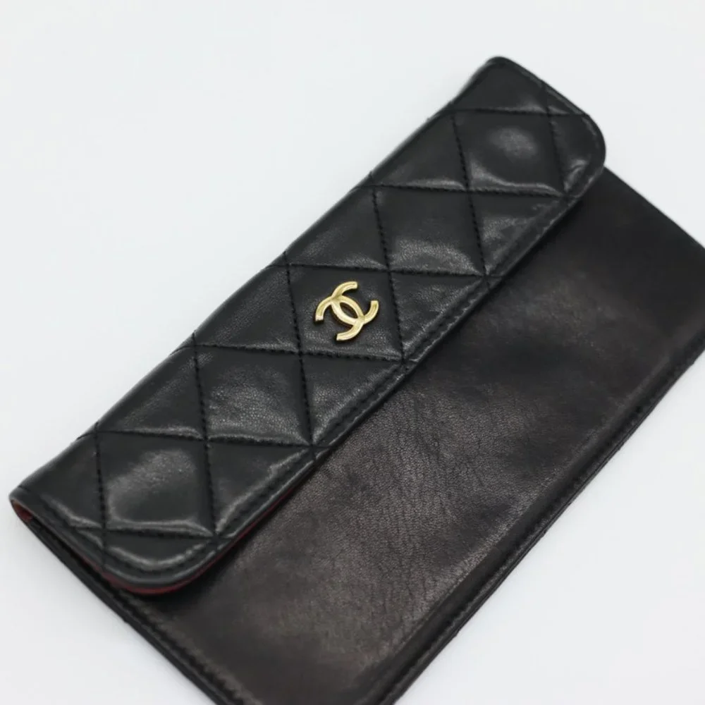 Chanel Matelasse CC Quilted Lambskin Flap Bag with Wallet‎